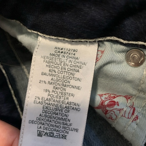 True Religion Women's Halle Cutoff Denim Shorts - Size 25/26 - Dark Wash - Picture 5 of 9